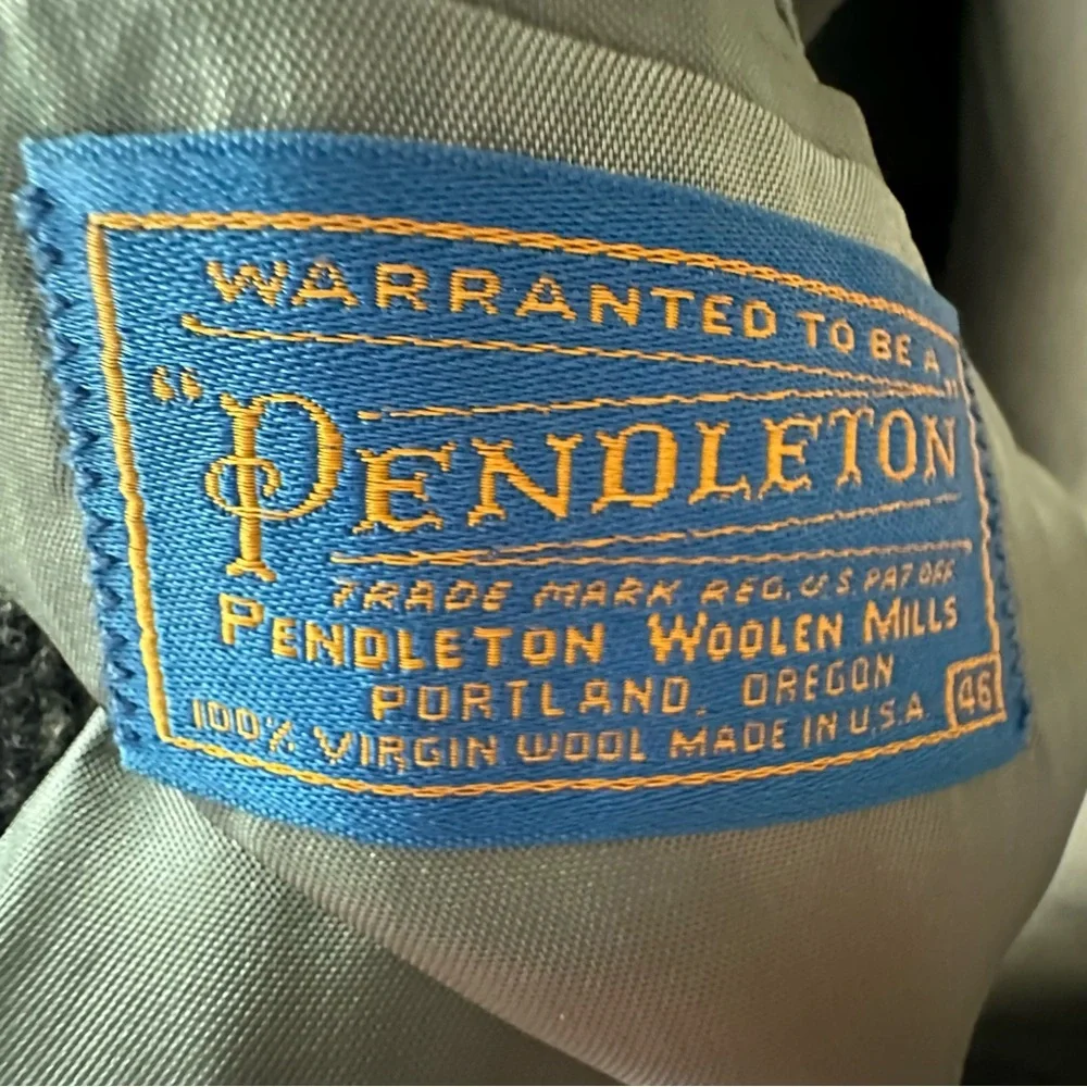 Pendleton Wool Blazer with Light Gray Suede Accents Grandpacore Oversized Vtg